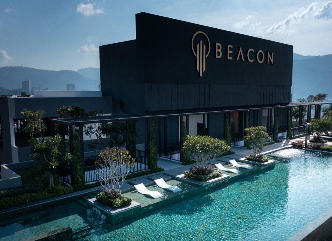 13 Beacon Executive Suites #Rooftoppool #Luxurysuites George Town Esterno foto